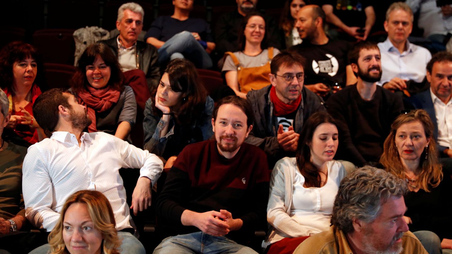Pablo Iglesias acude al cine en Madrid esta jornada de reflexión. (Reuters)