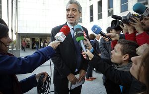 Miguel Ángel Rodríguez sale de Secuoya en plena crisis autonómica