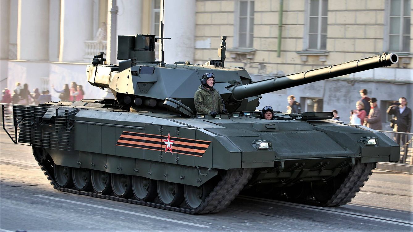 Foto: El T-14 Armata por las calles de Moscú. (Vitaly V. Kuzmin)