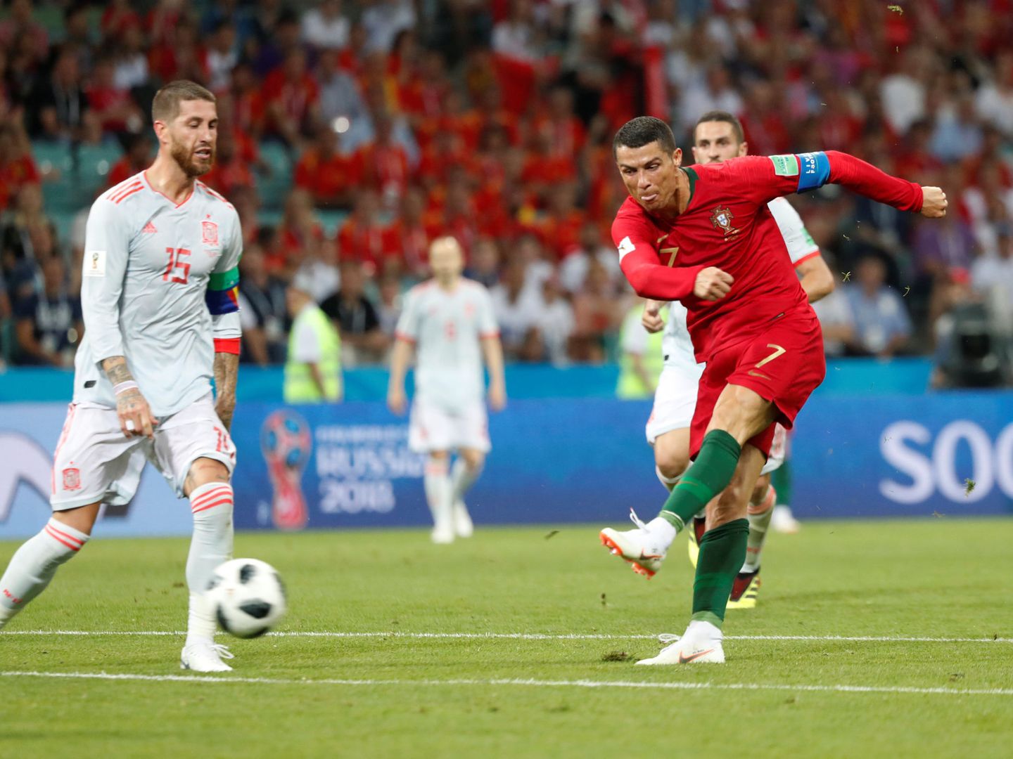 Dos goles de Cristiano Ronaldo en sus primeros 45 minutos del Mundial. (Reuters)