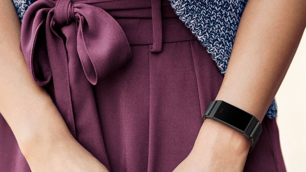 Xiaomi, Fitbit... Cuatro pulseras inteligentes para ponerte en forma tras las vacaciones