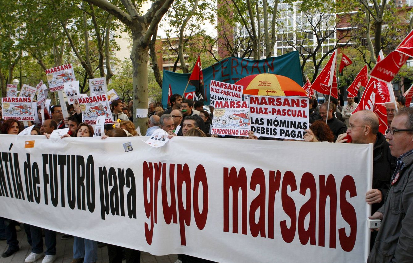 Manifestación de los trabajadores de Viajes Marsans. (EFE)