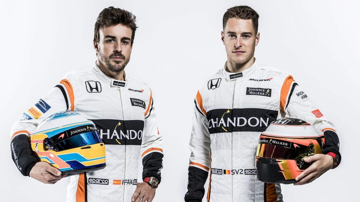 Fernando Alonso y al belga Stoffel Vandoorne (McLaren) 