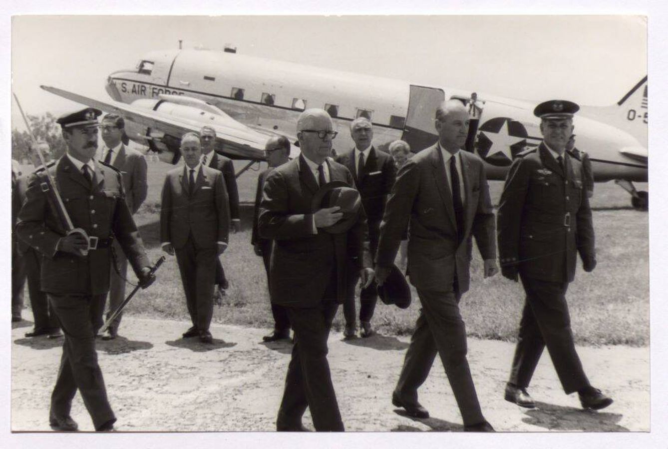 Miembros de la American Bankers Association a su llegada a España en Mayo de 1966. (Manuel Aumente)