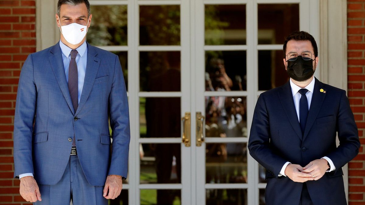 El Govern presiona para que Sánchez vaya a la mesa de diálogo y Moncloa evita confirmar