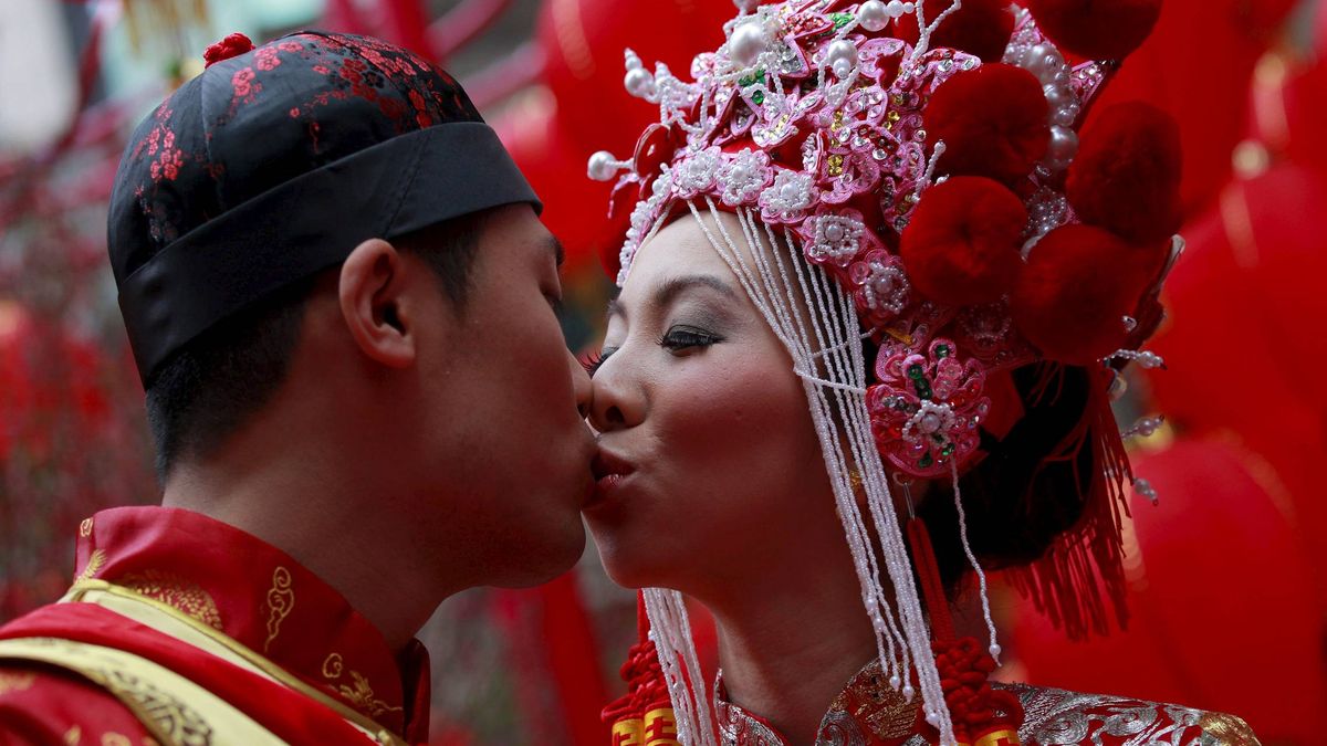 China prohíbe bodas y funerales en las zonas rurales para evitar el avance del coronavirus