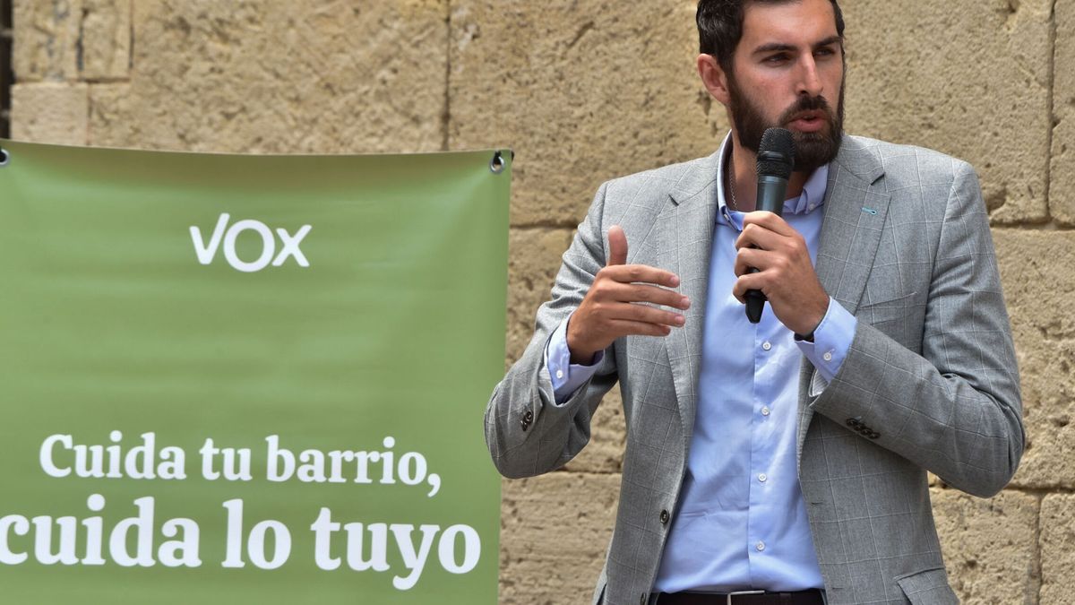 Vox amenaza con repetir elecciones tras quedarse fuera de la Mesa de la Asamblea de Murcia