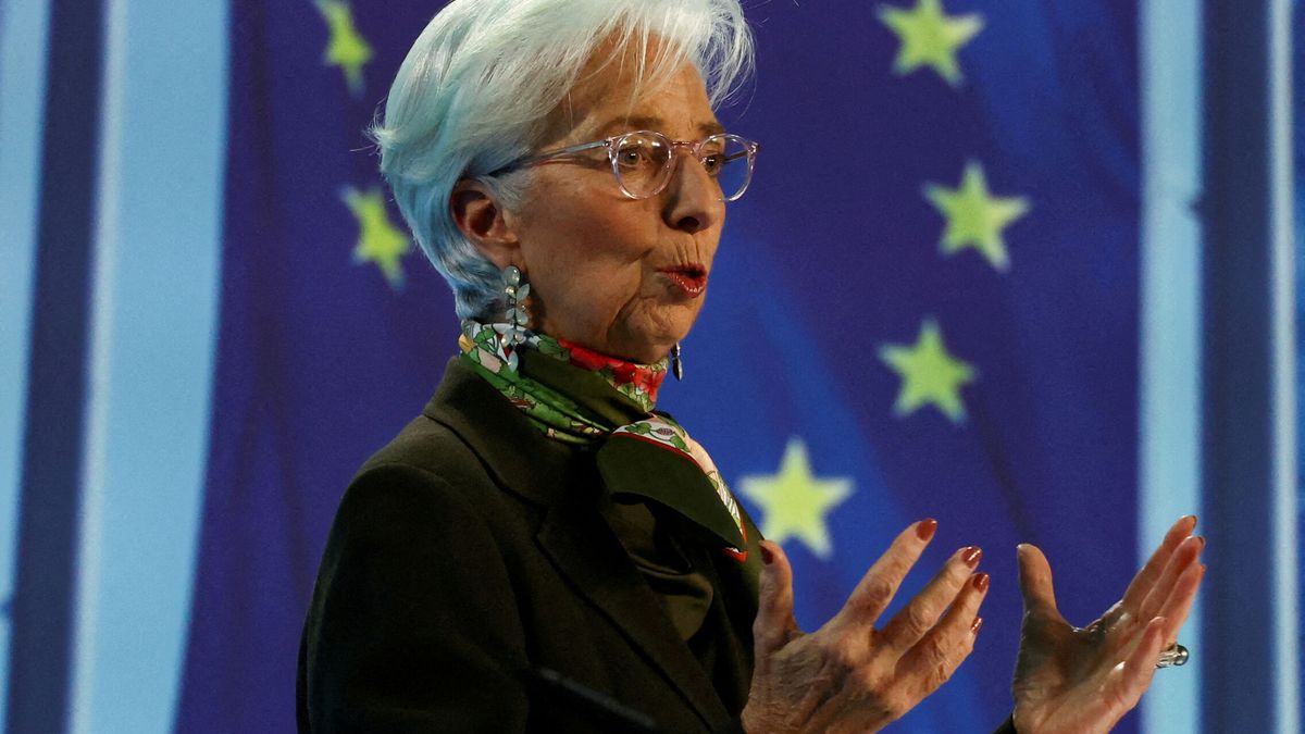 Lagarde (BCE) carga contra la subida de las pensiones con el IPC: "No es una buena idea"