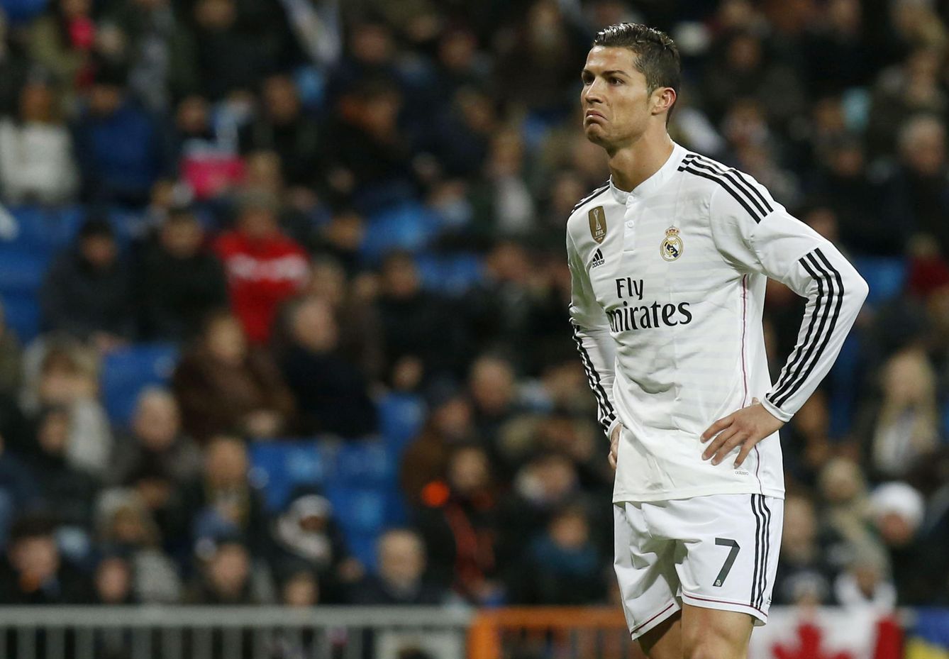Cristiano Ronaldo entiende que su tiempo en el Madrid se agota (Efe)