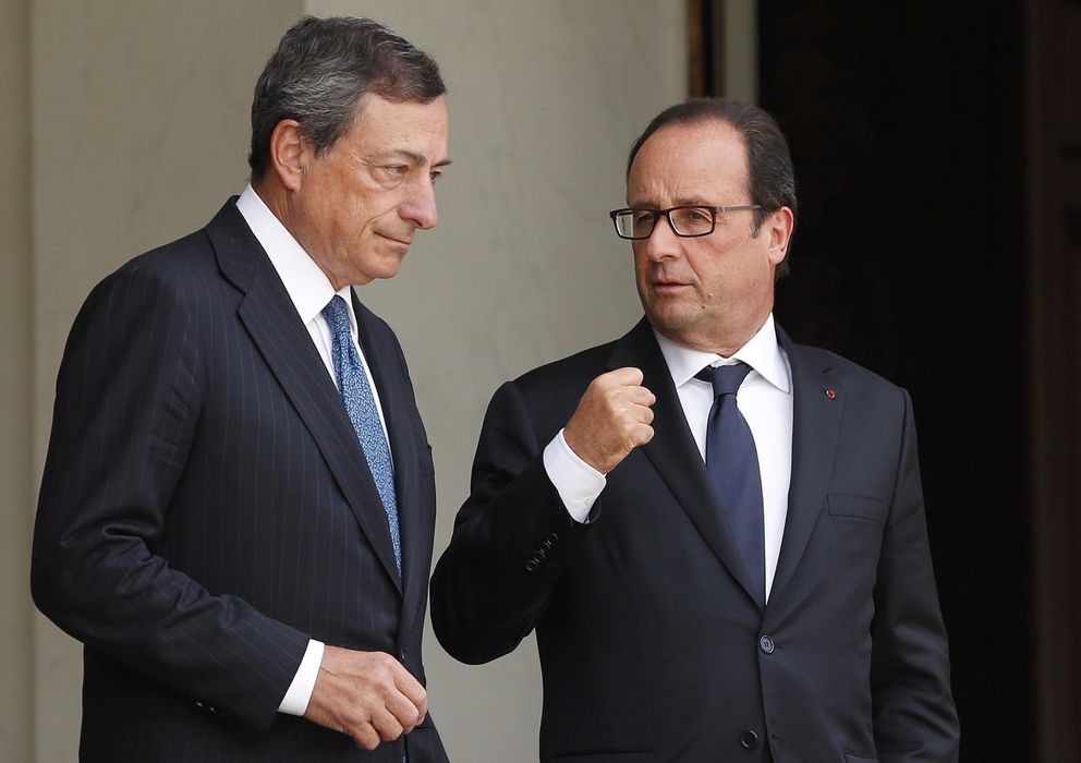 Foto: El presidente francés, François Hollande, y el presidente del BCE, Mario Draghi (EFE)