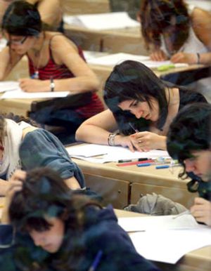 ¿Es el momento de que España ‘hinque los codos’ en educación?