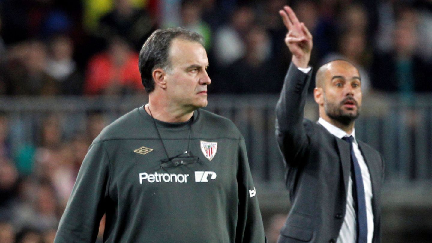Bielsa y Guardiola, durante un partido. (Reuters/Albert Gea)