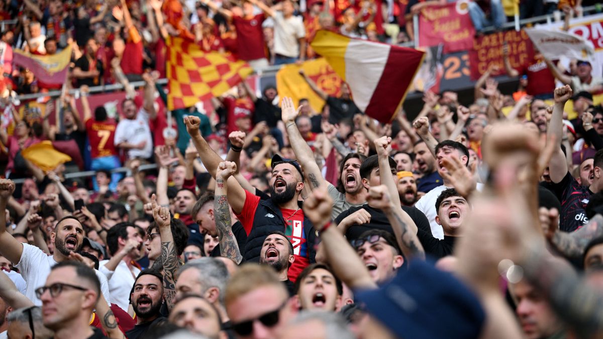 Los aficionados de la Roma se cuelan en la final de la Europa League contra el Sevilla