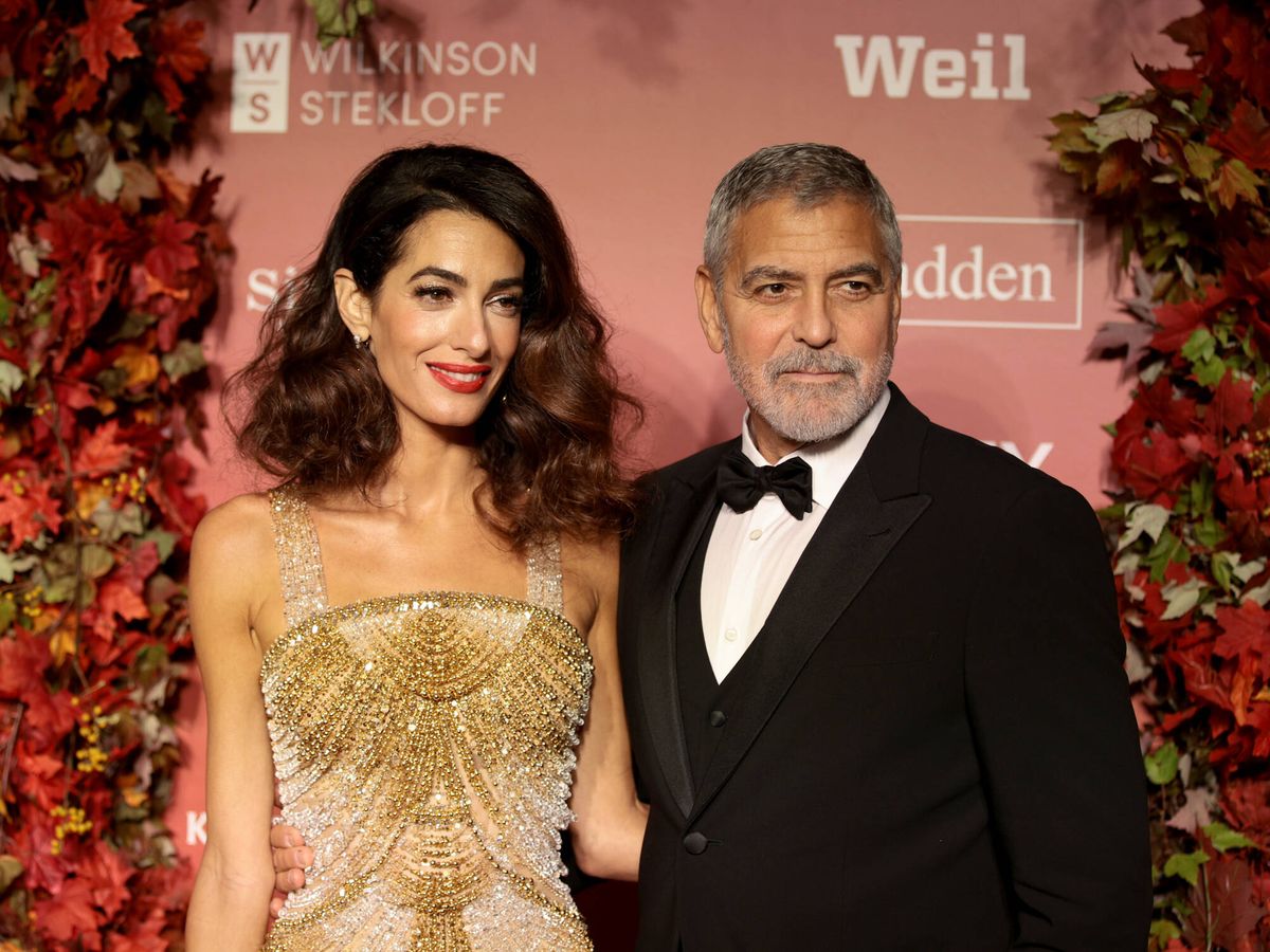 Foto: Amal y George Clooney, en la entrega de los premios Albie. (Getty/Dimitrios Kambouris)