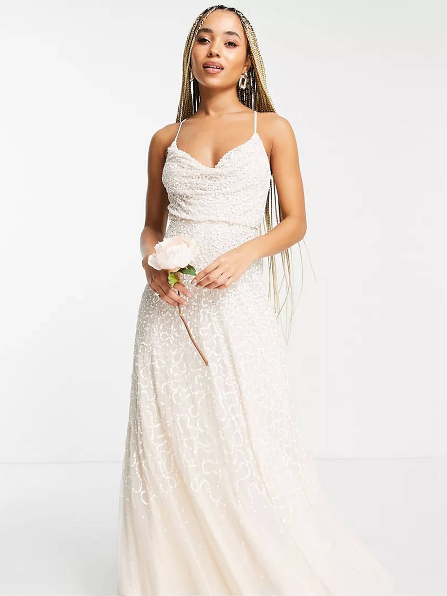 Vestido de novia de Asos de aire boho-romántico a precio low-cost. (Cortesía)