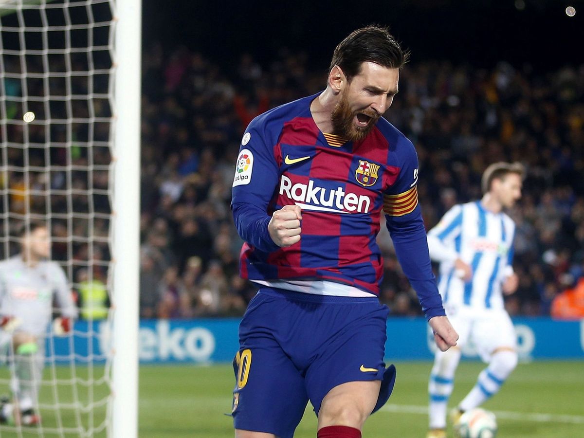 Foto: La celebración de Leo Messi tras marcar de penalti el gol de la victoria del Barcelona ante la Real Sociedad. (EFE)