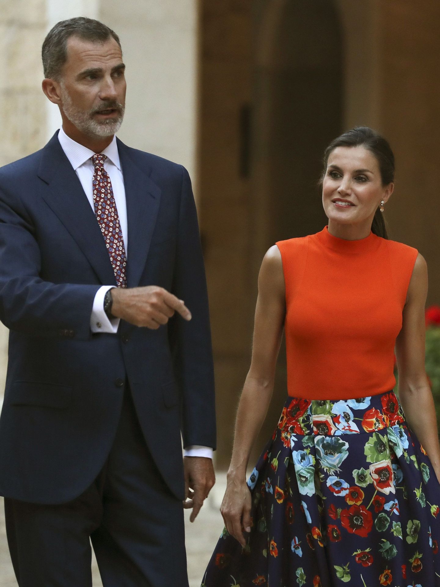 Los reyes Felipe y Letizia, en el Palacio de la Almudaina, en Palma de Mallorca. (EFE Ballesteros)