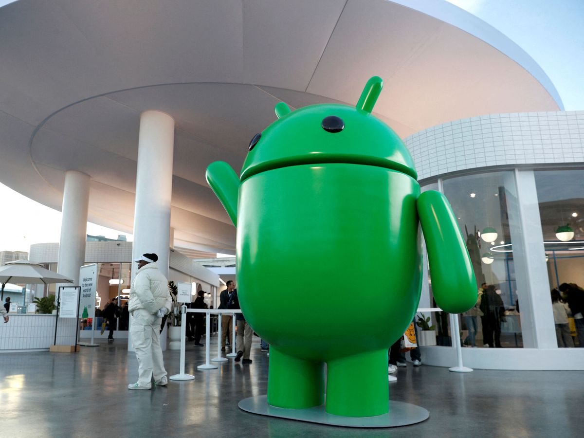 Foto: Google ha dado a conocer ocho nuevas funciones de Android durante el MWC 2024 (Reuters/Steve Marcus)