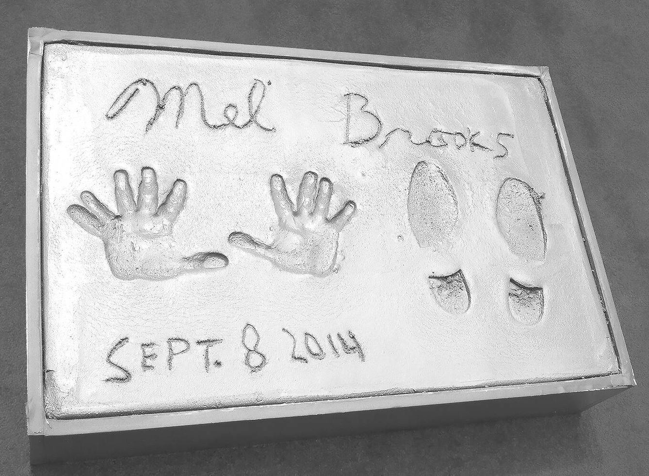 Las huellas de Mel Brooks, en el Paseo de la Fama de Hollywood. 