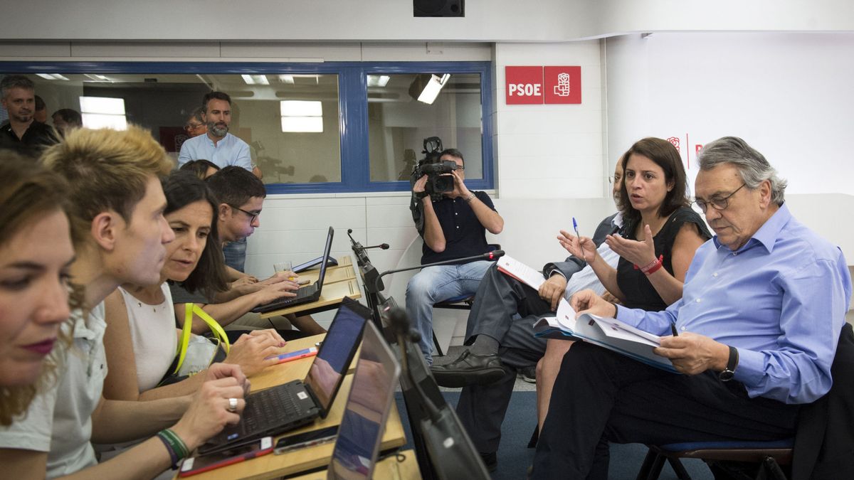 Sánchez no aclara si se abstendrá o votará en contra de la moción de censura de Podemos