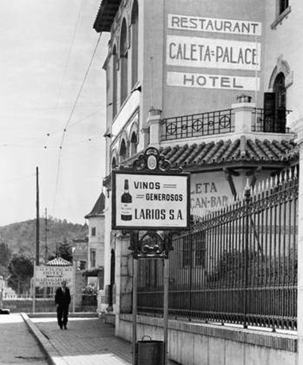 Foto: Una imagen histórico del hotel Caleta Palace (Archivo fotográfico UMA).