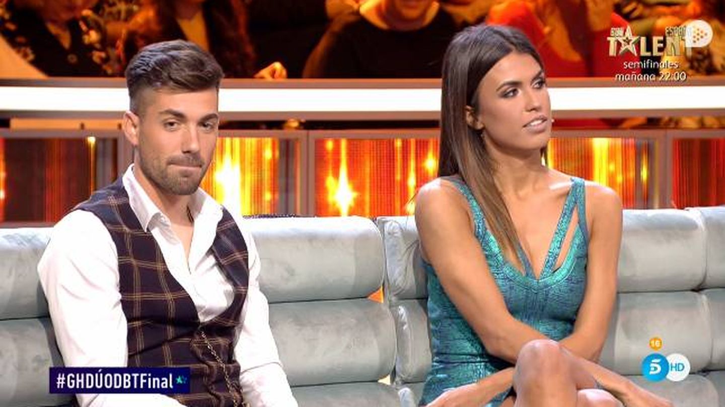 Albalá y Sofía, en el debate final de 'GH Dúo'. (Telecinco)