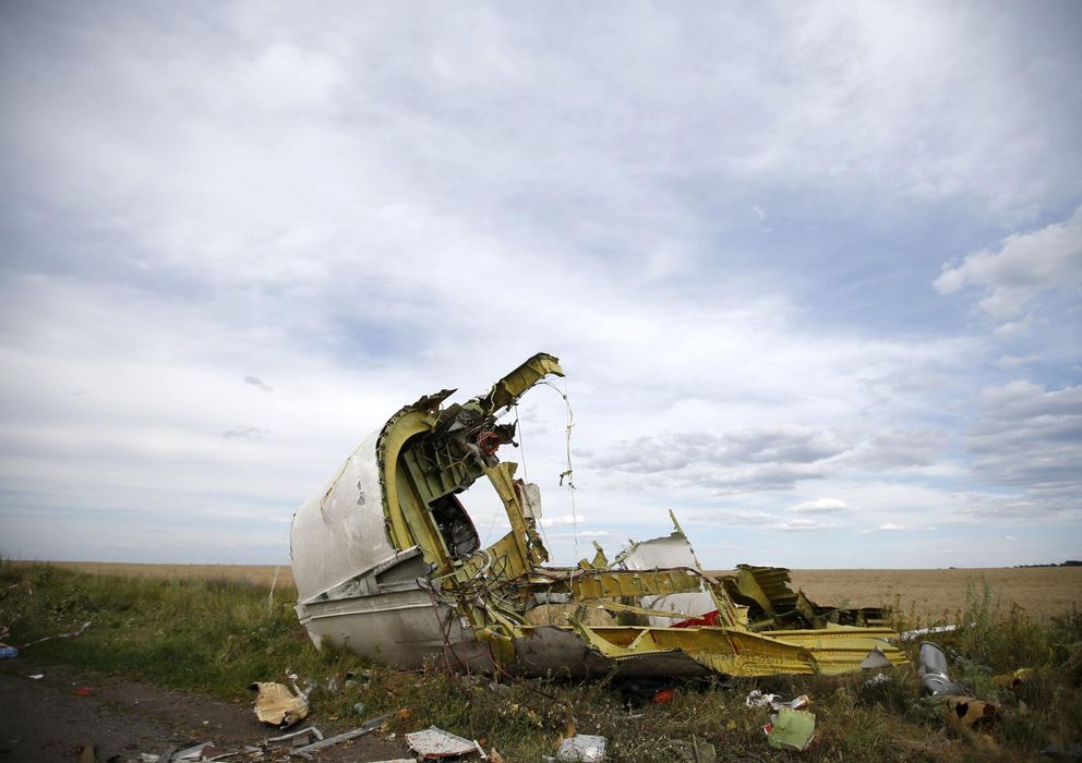 Foto: Restos del avión derribado al este de Ucrania. (Reuters)