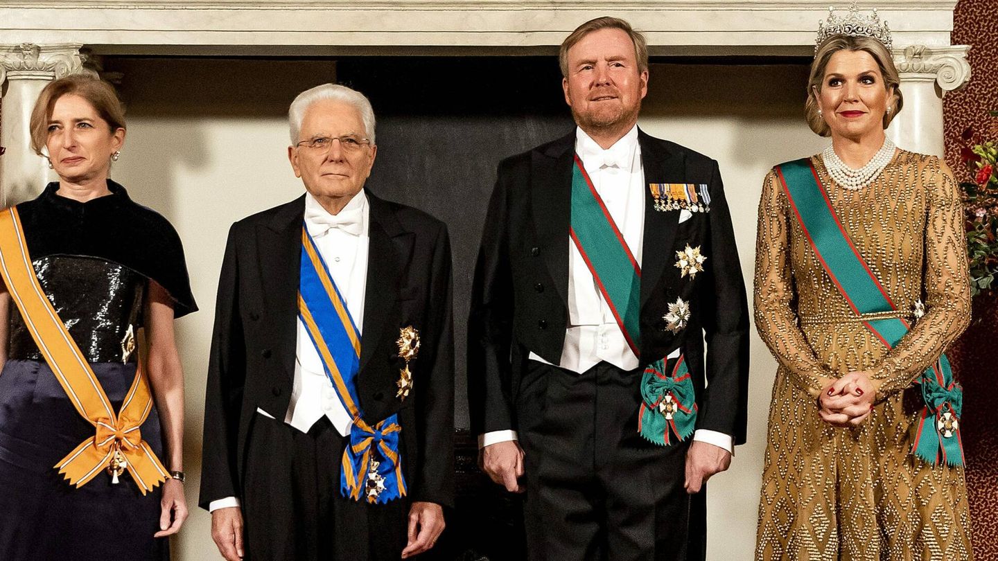 Los reyes de Holanda junto a Sergio Mattarella y su hija. (CP)