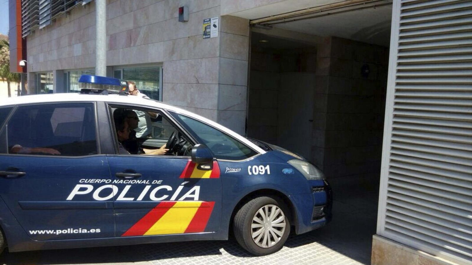 Foto: Un hombre mata de un hachazo a su mujer en Armilla (Granada)