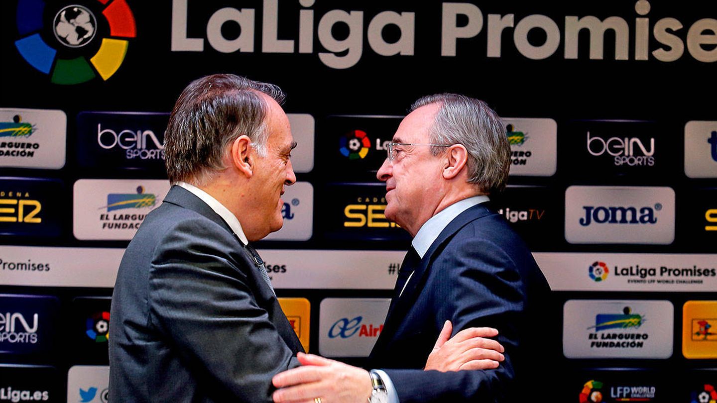 Javier Tebas, presidente de LaLiga, y Florentino Pérez, presidente del Real Madrid. (EFE)