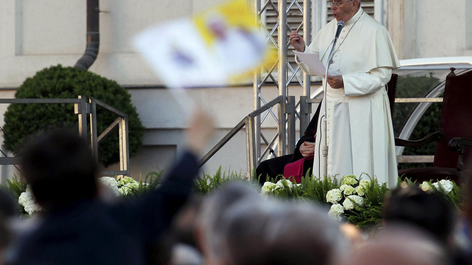 Foto: El papa Francisco, en un encuentro con trabajadores frente al Palacio Real de Turín. (Reuters)