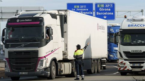 Noticia de Hablan los camioneros españoles arrinconados en Francia: 