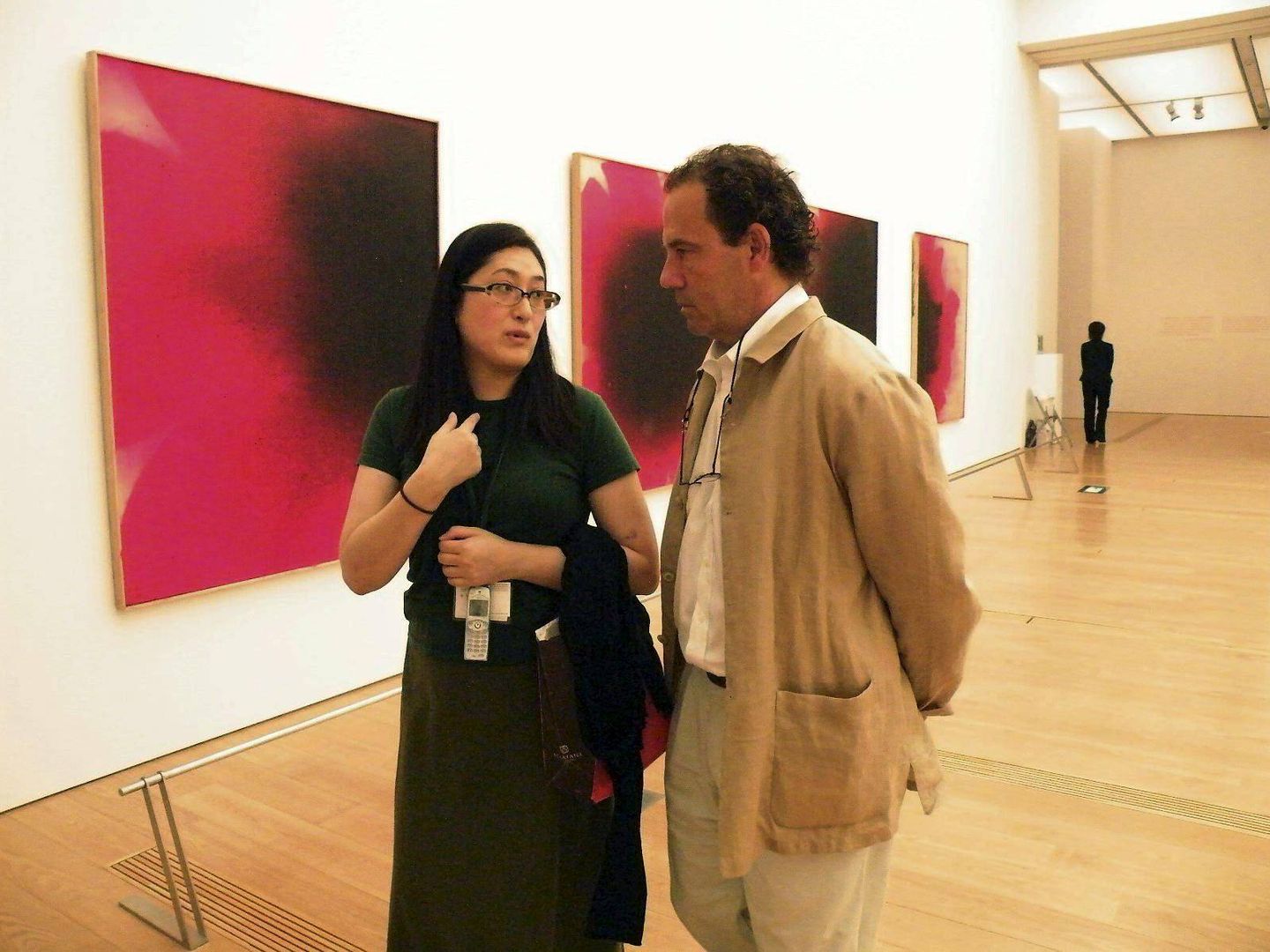 El artista español José María Sicilia, durante una inauguración en 2008. (EFE/Museo Arte Nagasaki)