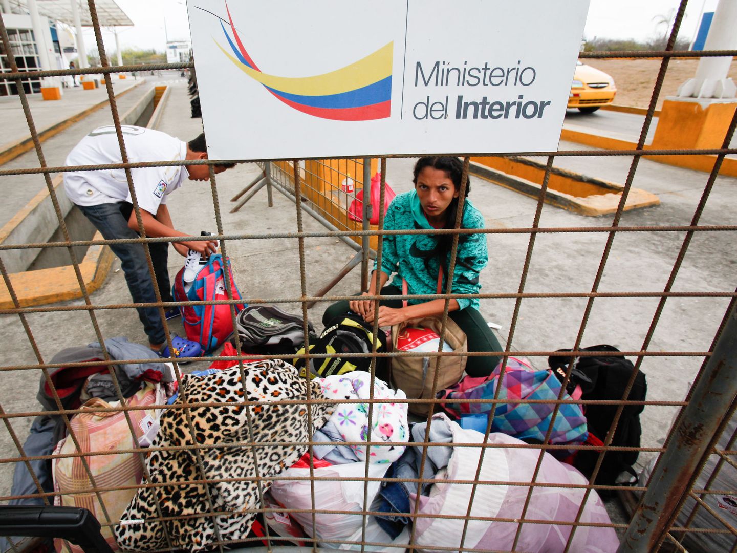 Ciudadanos venezolanos llegan a migración en la zona fronteriza de Huaquillas (Ecuador). (EFE)