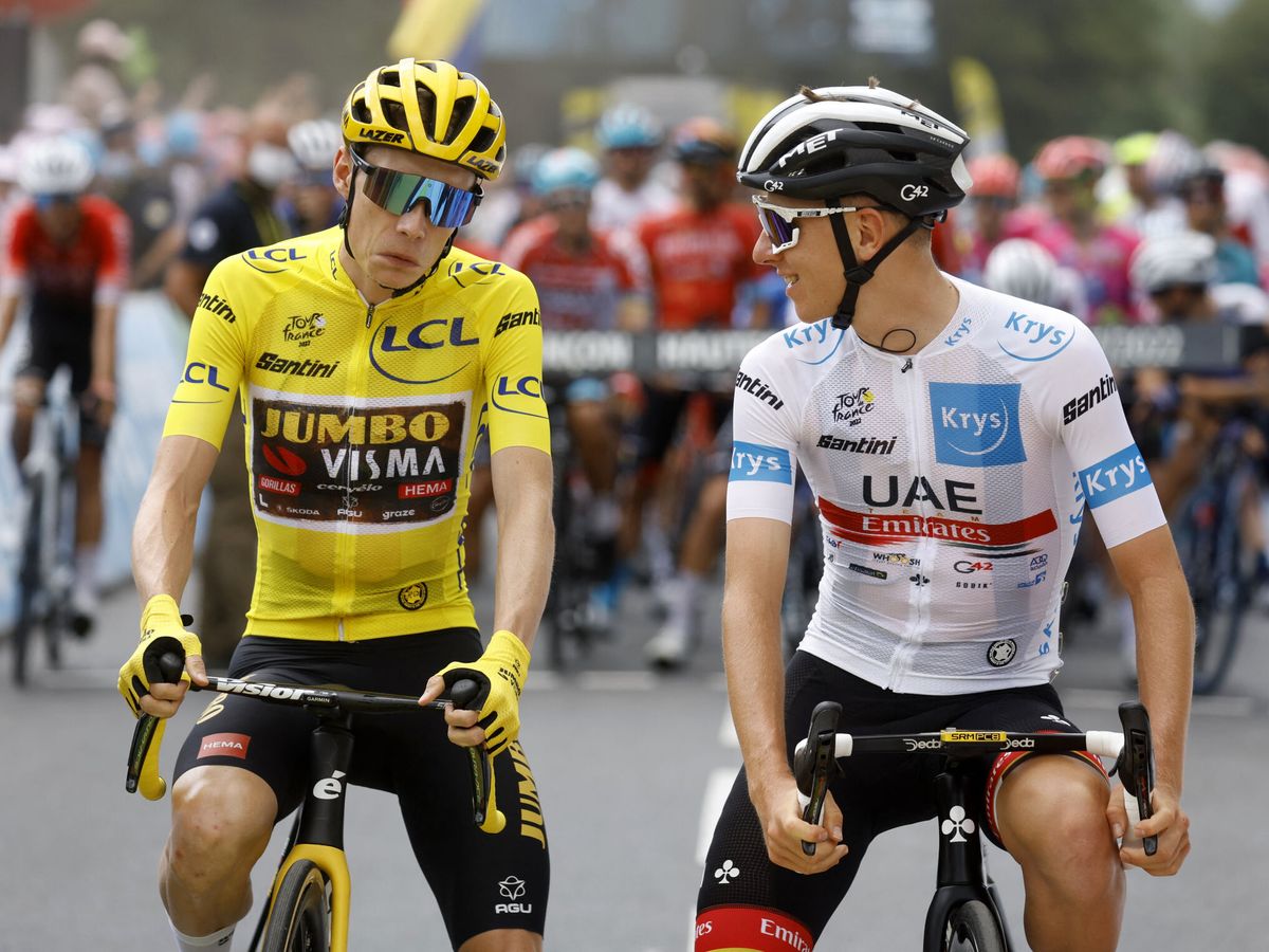 Foto: Vingegaard y Pogacar, antes de la duodécima etapa del Tour de Francia. (REUTERS/Gonzalo Fuentes)