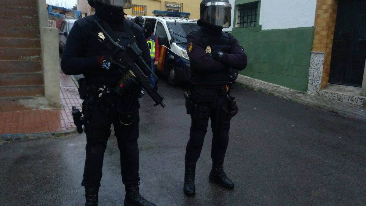 200 agentes desplegados en una operación antidroga en el Campo de Gibraltar