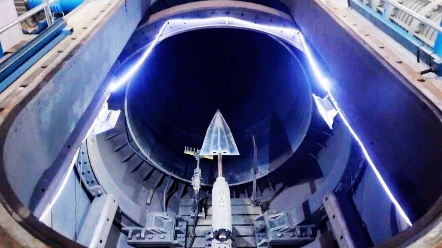 El túnel de viento hipersónico chino JF-12. No existen imágenes del mayor del mundo, capaz de probar vehículos a Mach 30, el JF-22 (China Central Television)