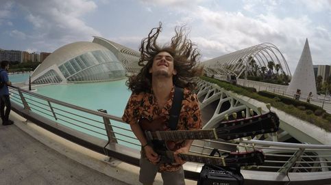 El mejor guitarrista callejero del mundo es valenciano pero huyó por la presión policial 
