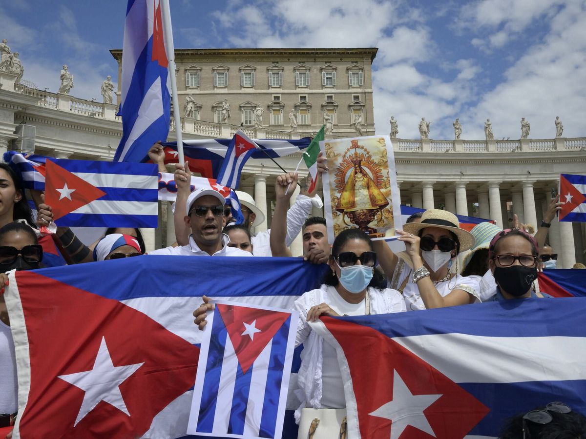 Foto: Cubanos en El Vaticano. (EFE)