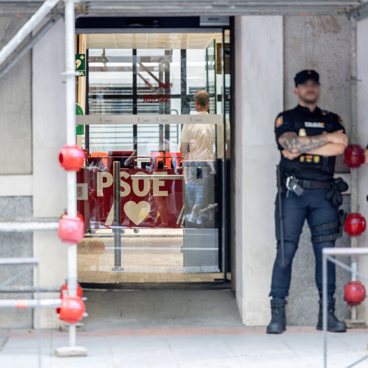 Foto de El juez Pedraz rechaza imputar de momento al PSOE por sus cloacas a la espera de nuevas diligencias