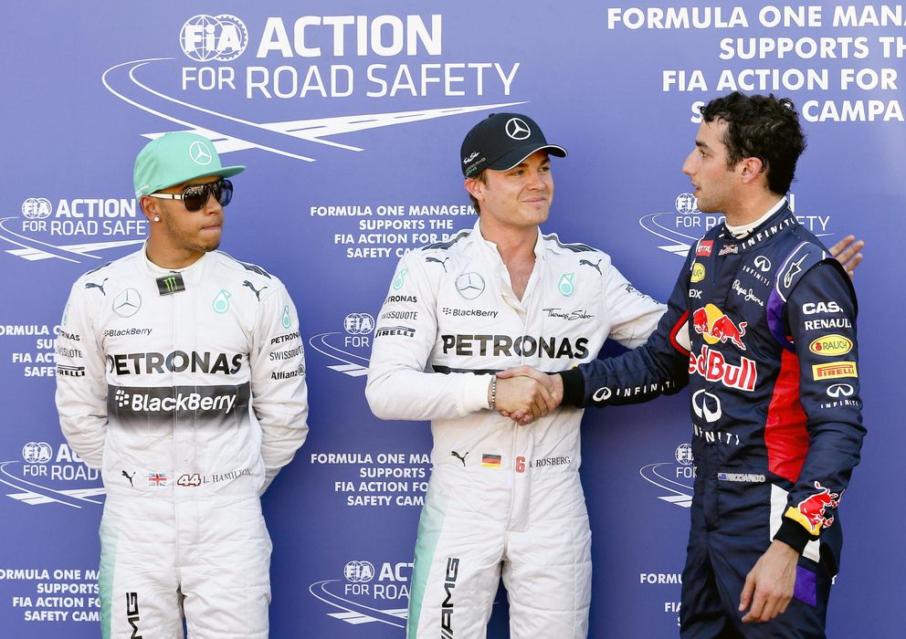 Foto: Nico Rosberg felicitando a Daniel Ricciardo.