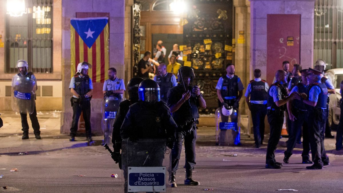 La Guardia Civil halló en los registros anotaciones tácticas del asalto al Parlament