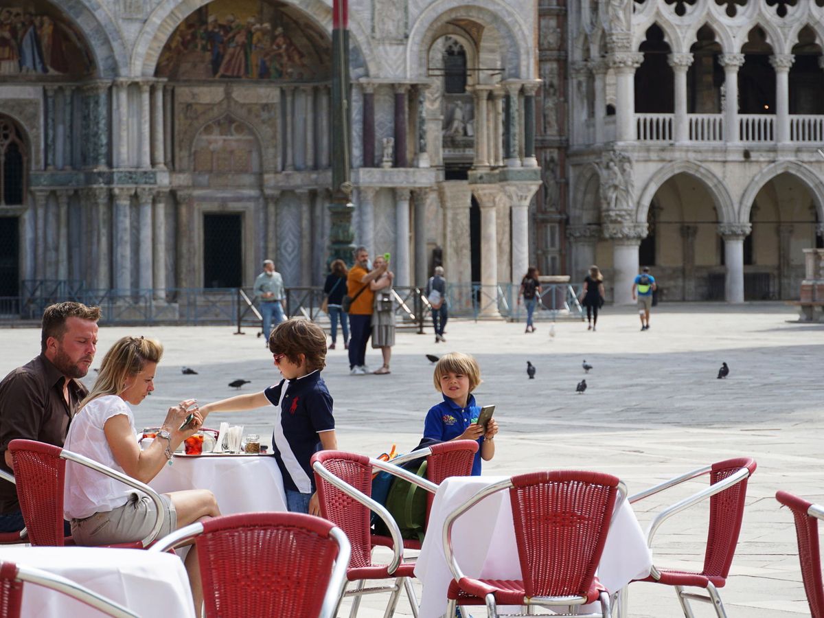 Foto: Turistas en Venecia. (EFE)