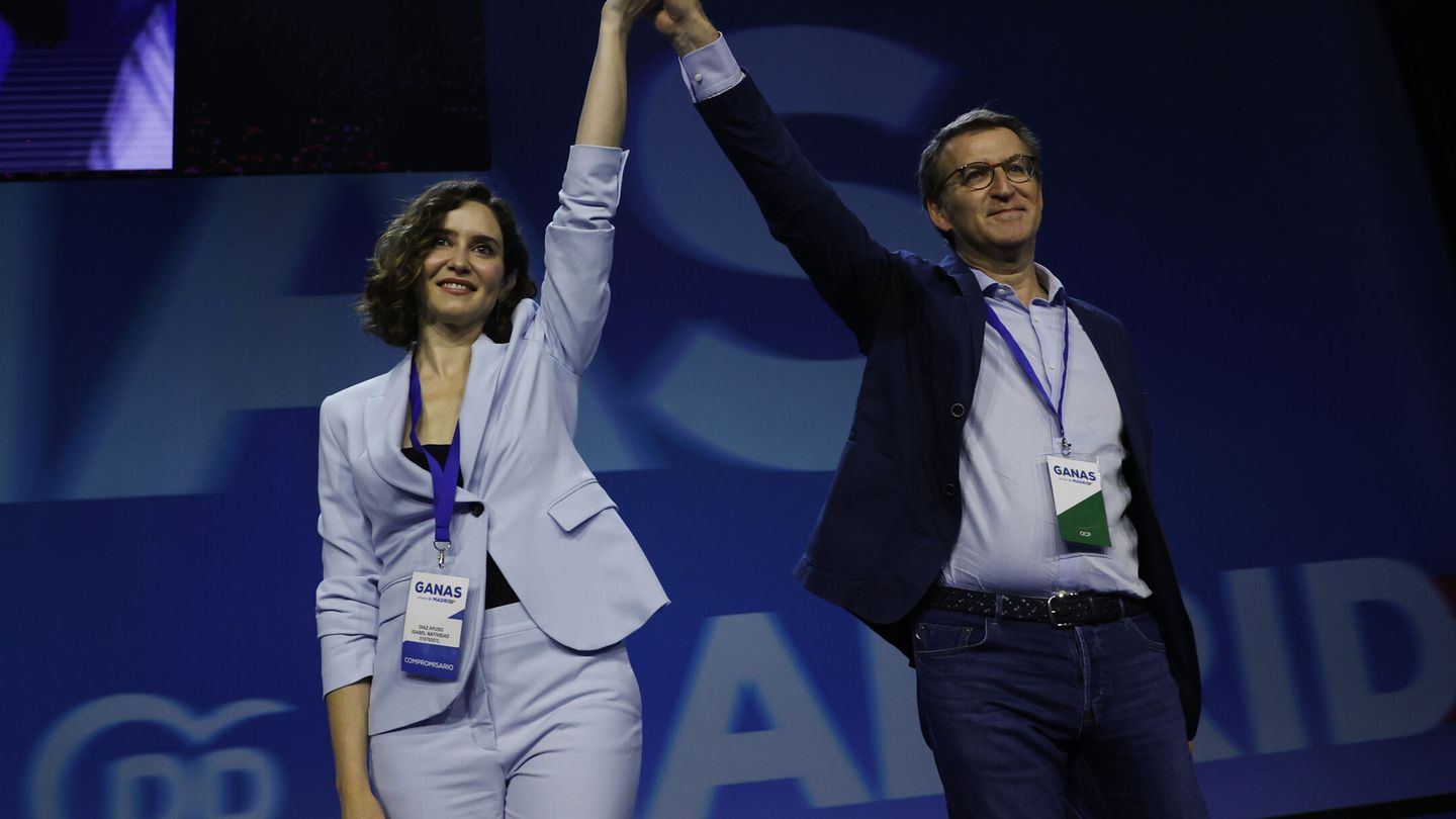 Isabel Díaz Ayuso y Alberto Núñez Feijóo durante el congreso del PP de Madrid. (EFE)