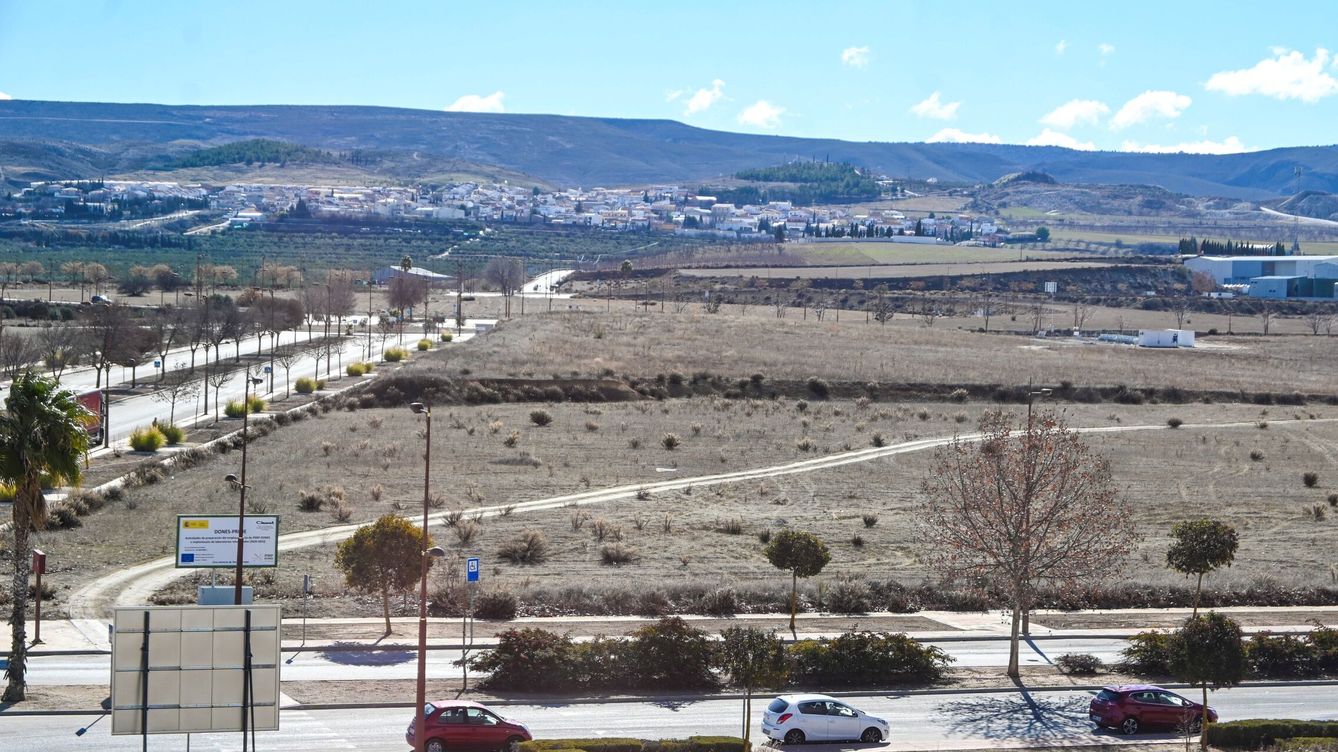 Foto: Imagen de los terrenos donde se va a realizar el proyecto de construcción de la infraestructura científico-técnica IFMIF–Dones. (EFE/Miguel Ángel Molina)
