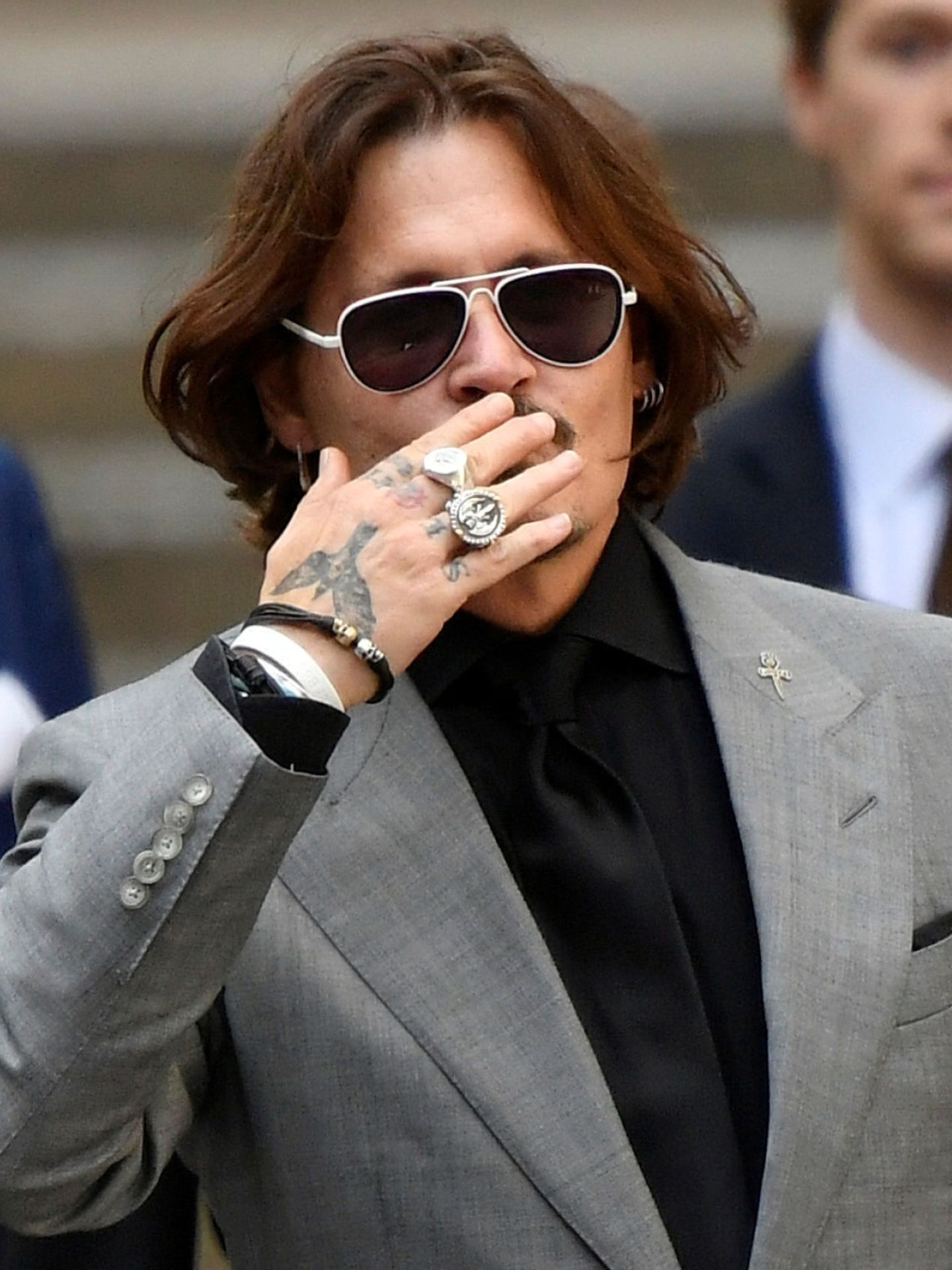 Johnny Depp, saliendo de la corte en Londres en 2020. (Reuters/Melville) 
