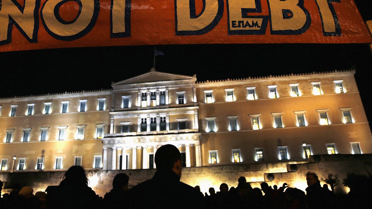 Más sal en la herida... La deuda griega reporta 298 millones en intereses al BCE en 2014