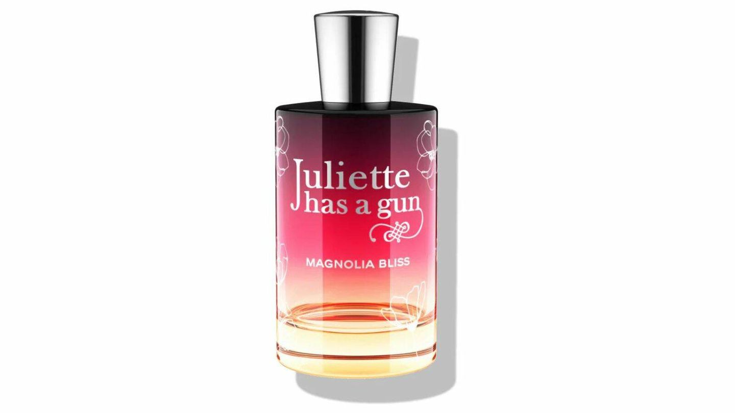 Magnolia Bliss de Juliette has a Gun.