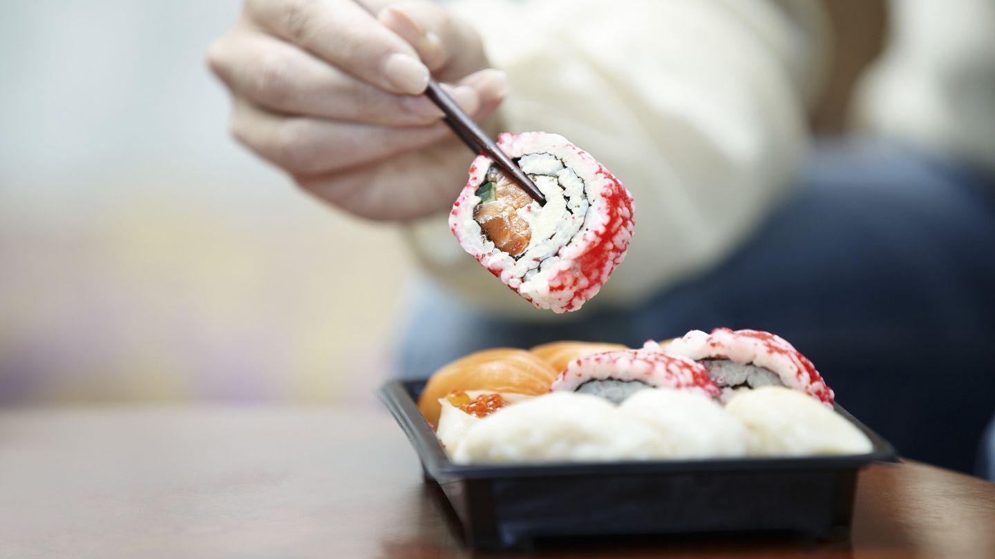 El sushi es uno de los alimentos que más problemas nos dan. (Corbis)
