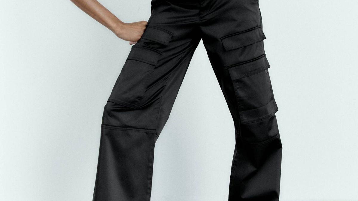 Los pantalones cargo son tendencia y estos de Zara son para mujeres de todas las edades